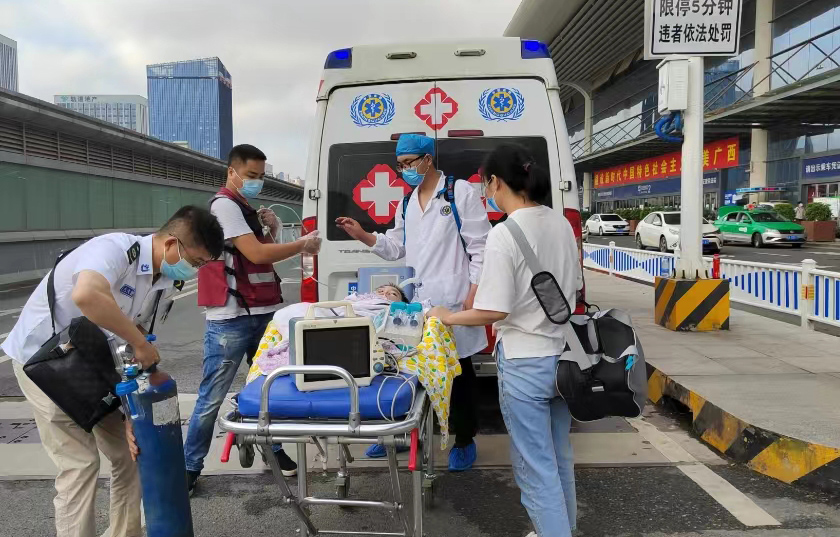 黑山县救护车出租公司